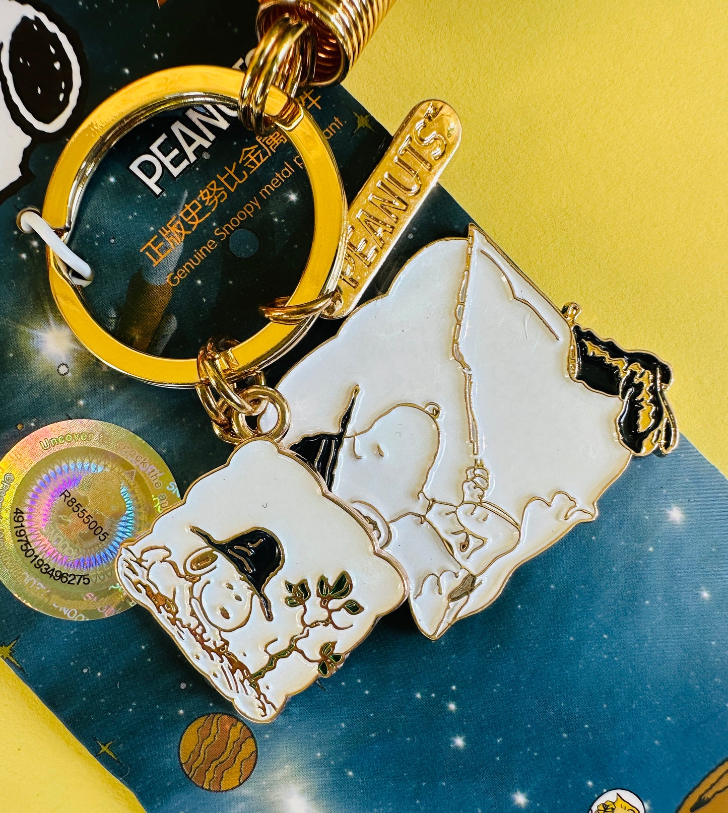 Peanuts Snoopy Genuine Pendant Fall fishing Gift key chain bag charm