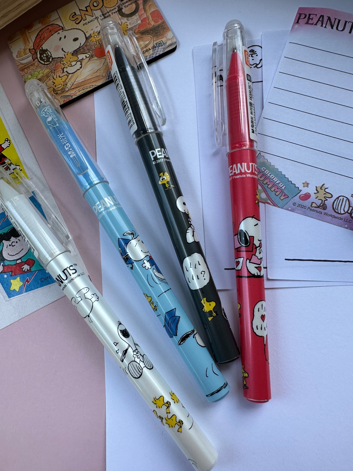 Snoopy and Friends Erasable Gel Pen Set - 0.5mm - Blue