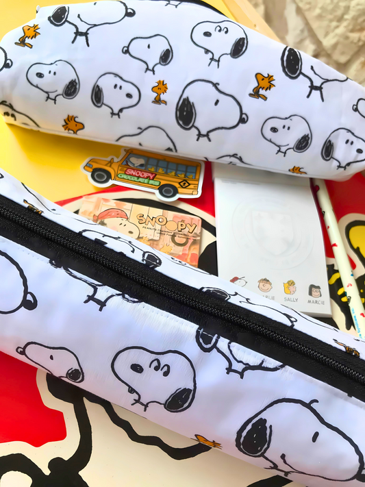 Snoopy Long Zipper Pouch