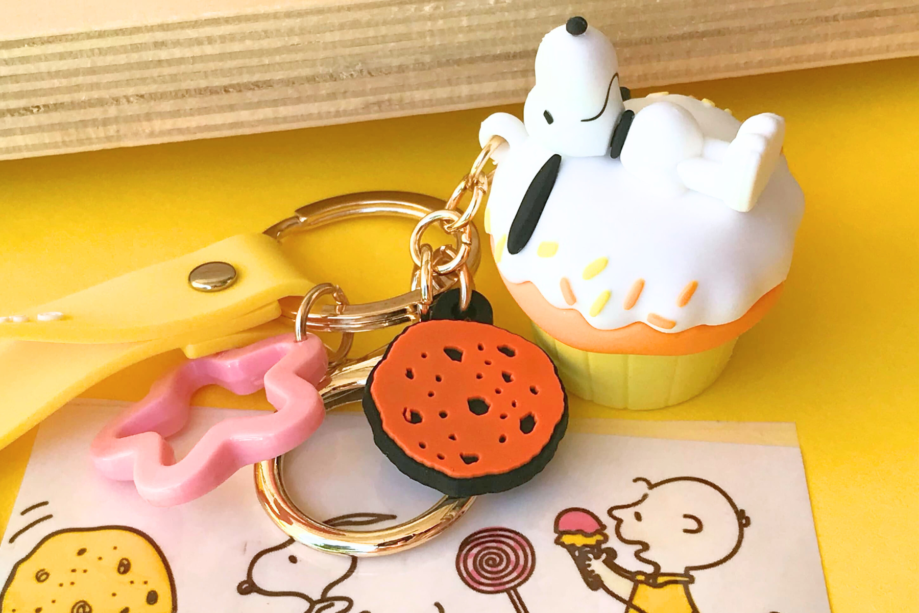 Snoopy and Friends Key Ring with Donut Cupcake Charm