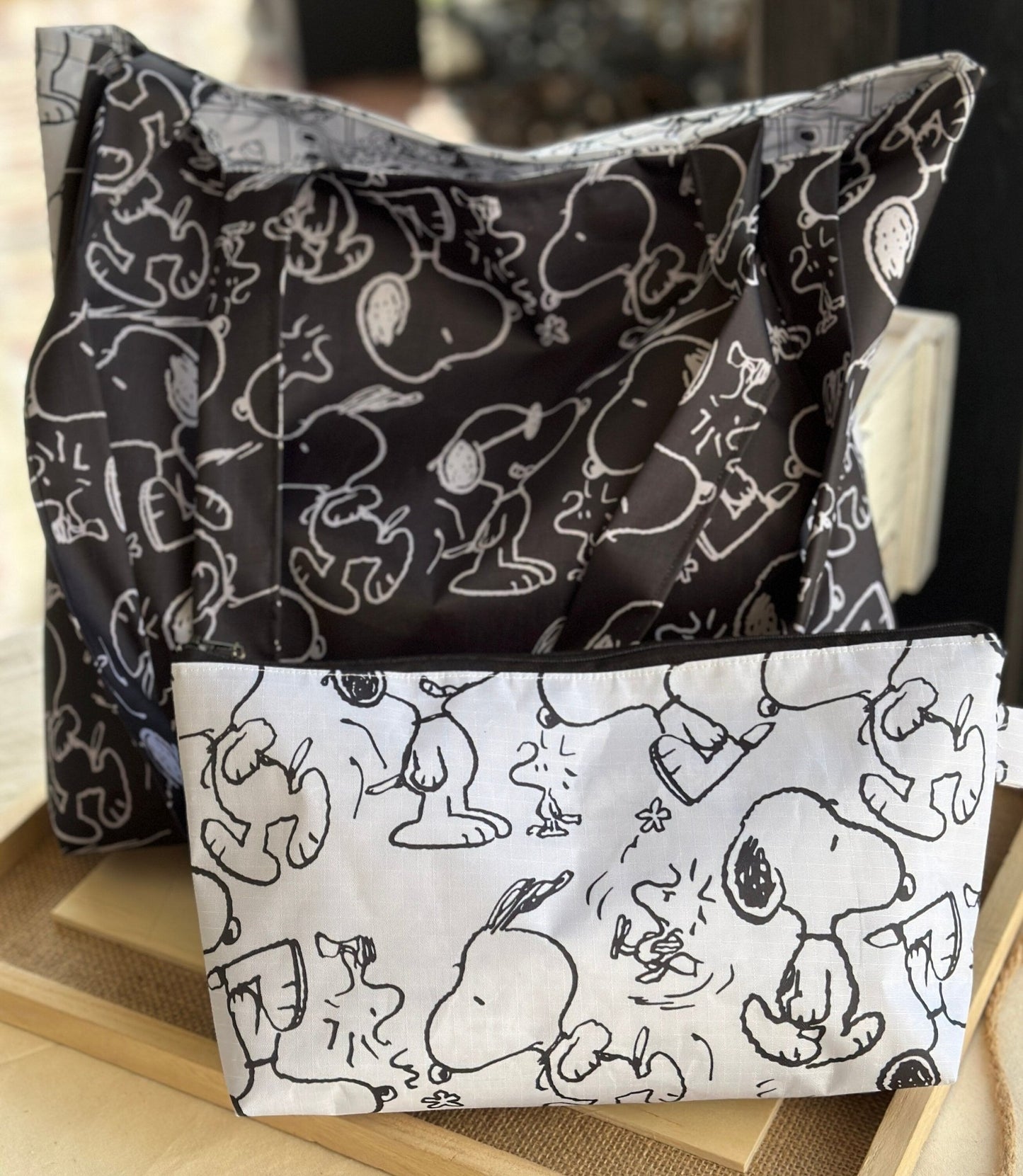 Canvas Snoopy Black and White Waterproof Zipper Pouch - PawFect