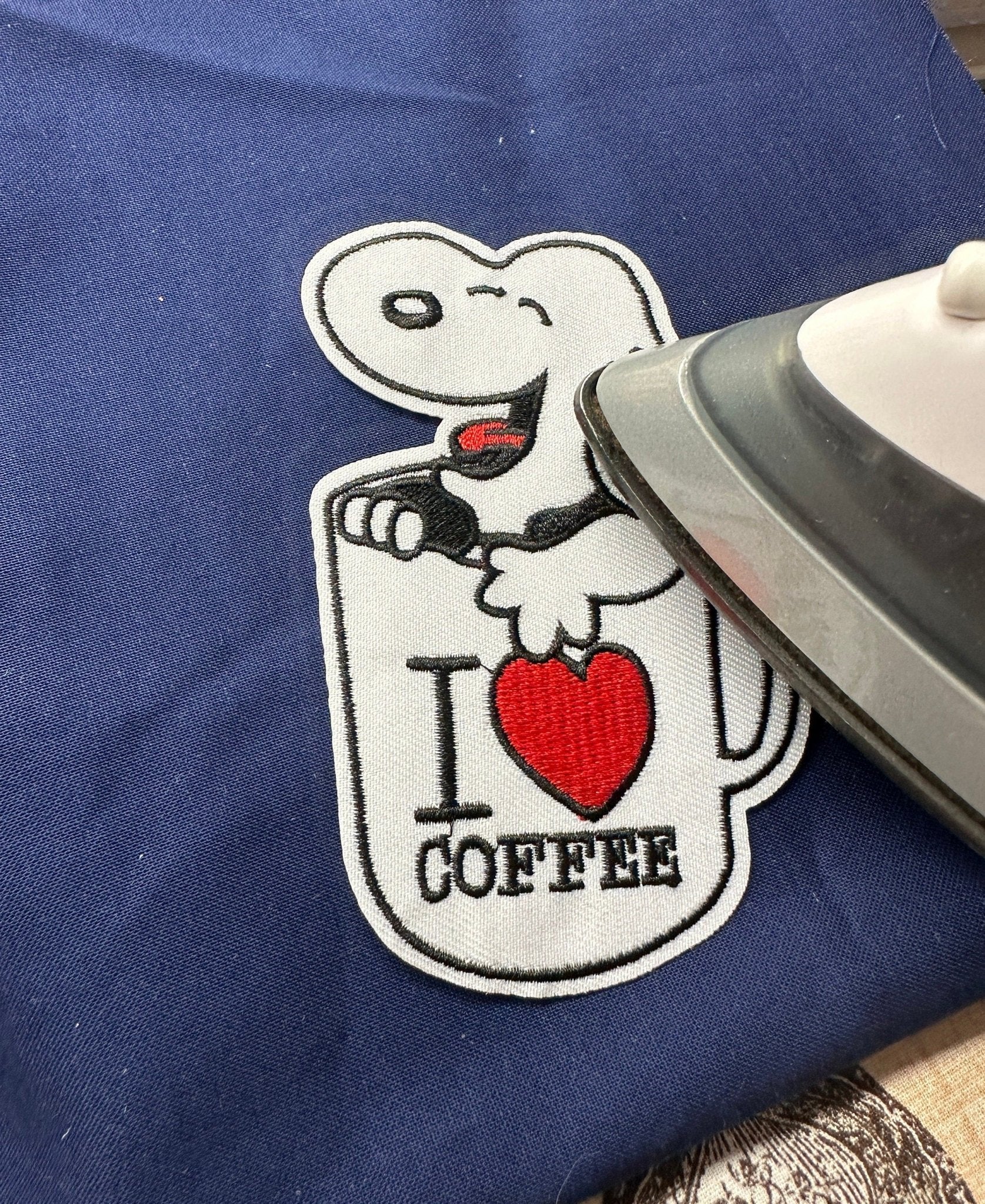 I love coffee Snoopy Embroidered Cloth Patch Cartoon Puppy Kids Coat Bag Decor - Iron or sew on Applique Clothing Gift Accessories Dog love - SnoopBe