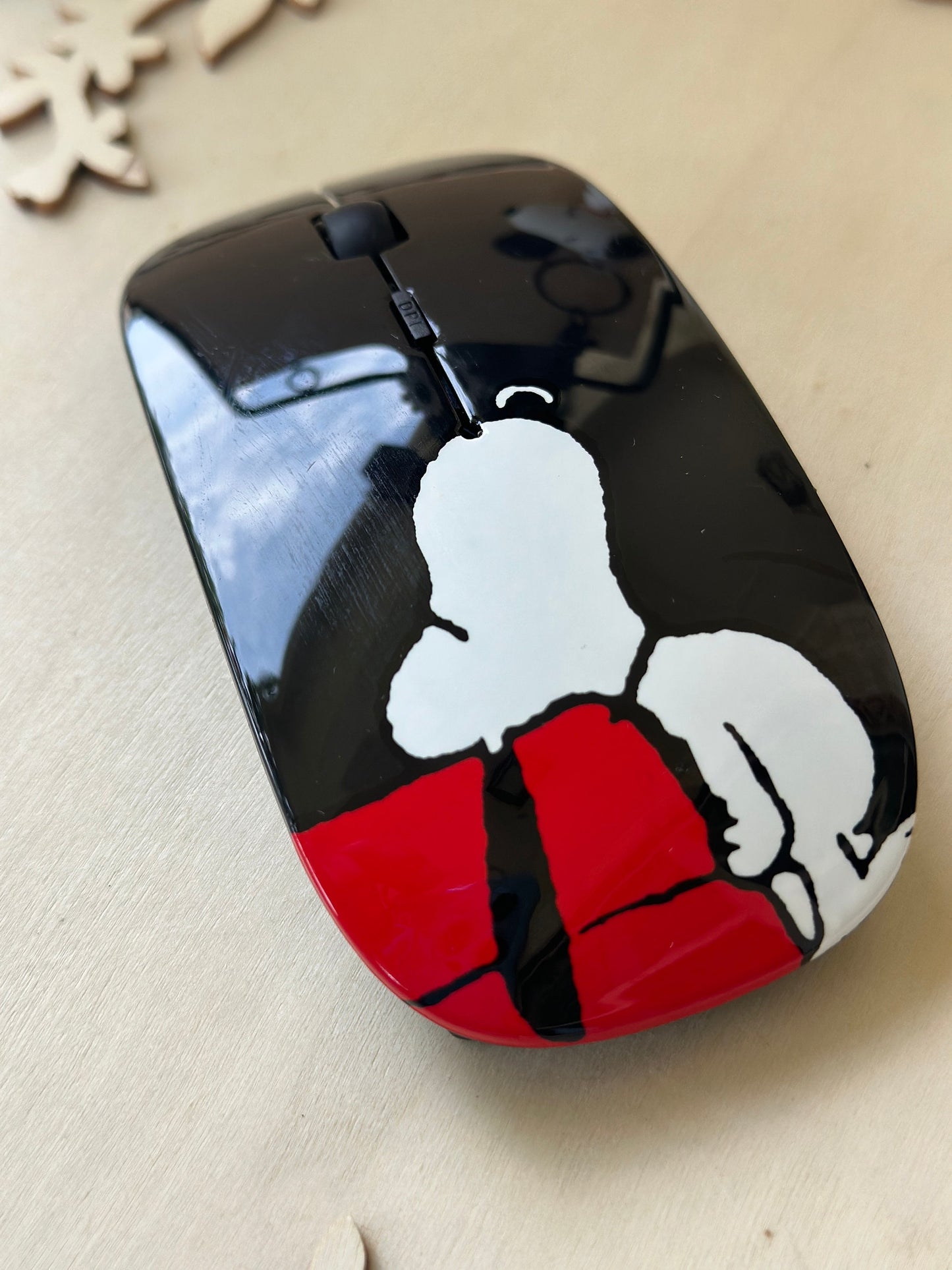 Snoopy Peanuts Bluetooth Snoopy Wireless Mouse for PC, MAC character design- gift for teacher student office