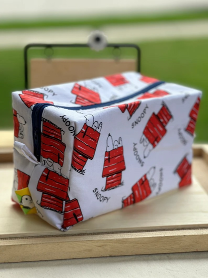 Snoopy Dog House Foldable Cotton Travel Pouch