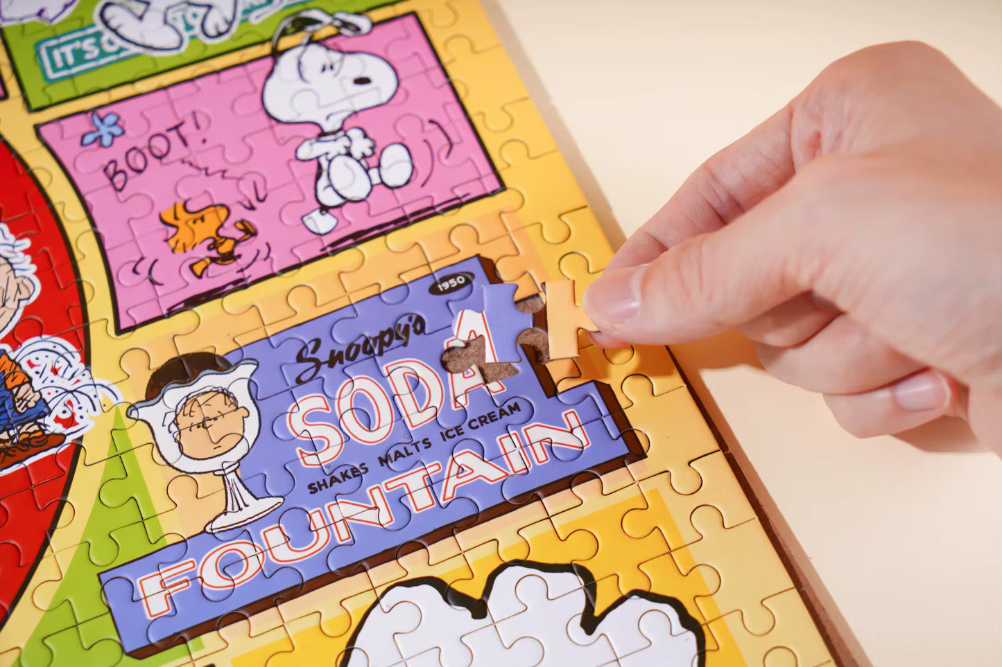 Snoopy Adventure Acrylic Shaker Puzzle 1000 Pc – Eco-Friendly Kids Toy Gift